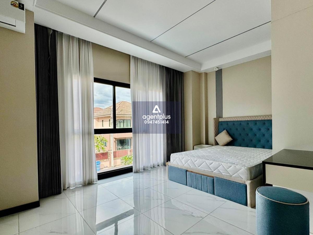 ให้เช่า บ้านพูลวิลล่าส่วนตัว สไตล์โมเดิร์น 4 ห้องนอน The Lake ห้วยใหญ่ ** อนุญาตให้เลี้ยงสัตว์ได้