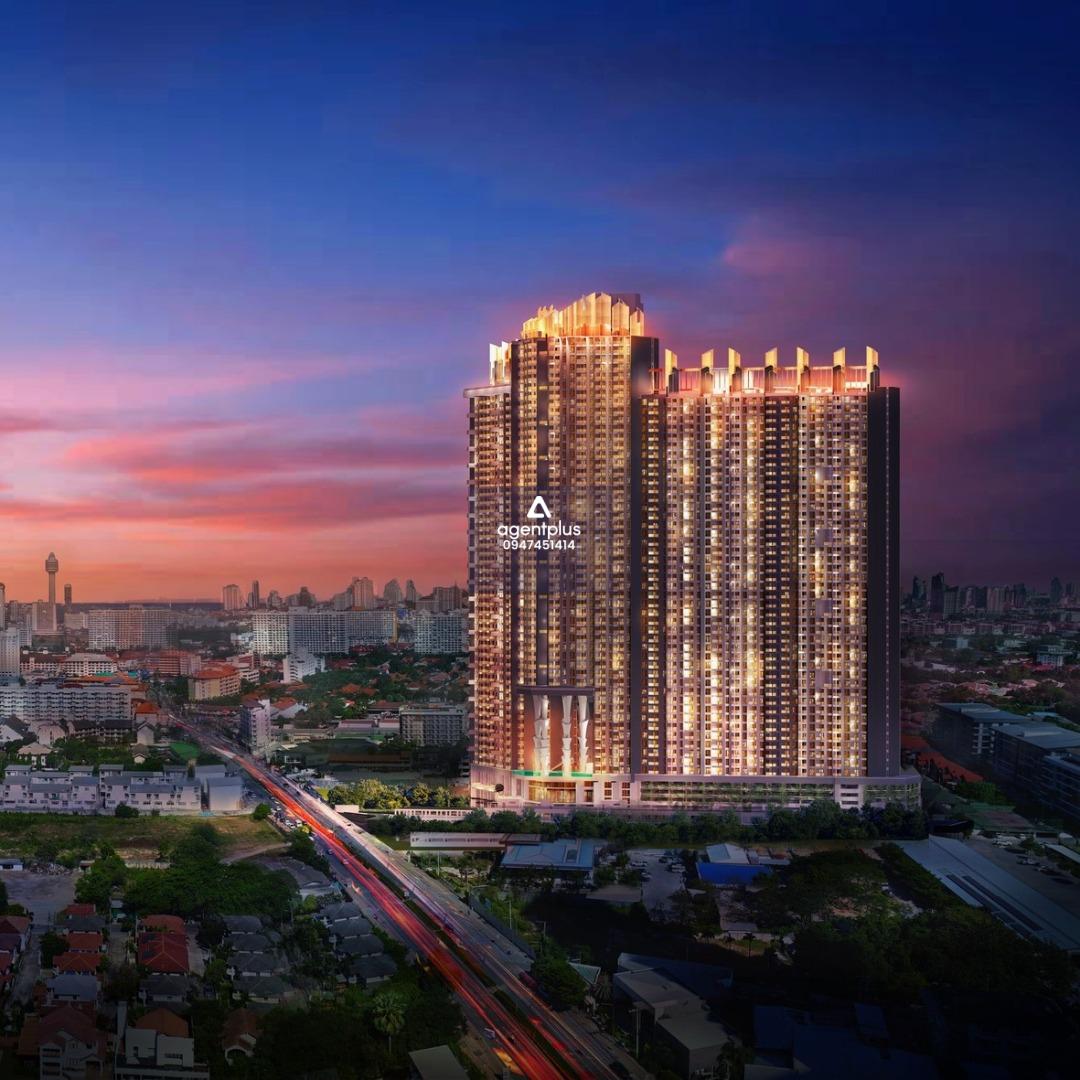 Copacabana Coral Reef คอนโดมิเนียมหรู พร้อมวิวทะเล ใจกลางจอมเทียน  เปิดให้คุณสัมผัสประสบการณ์การพักผ่อนเหนือระดับ และโอกาสการลงทุนที่คุ้มค่า  พัทยา