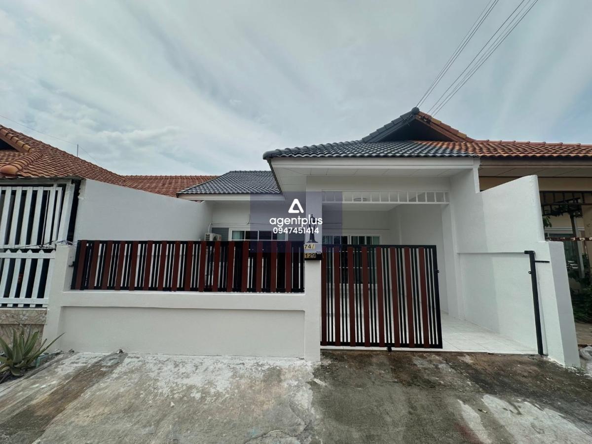 หมู่บ้านรวิพร หนองไม้แก่น 