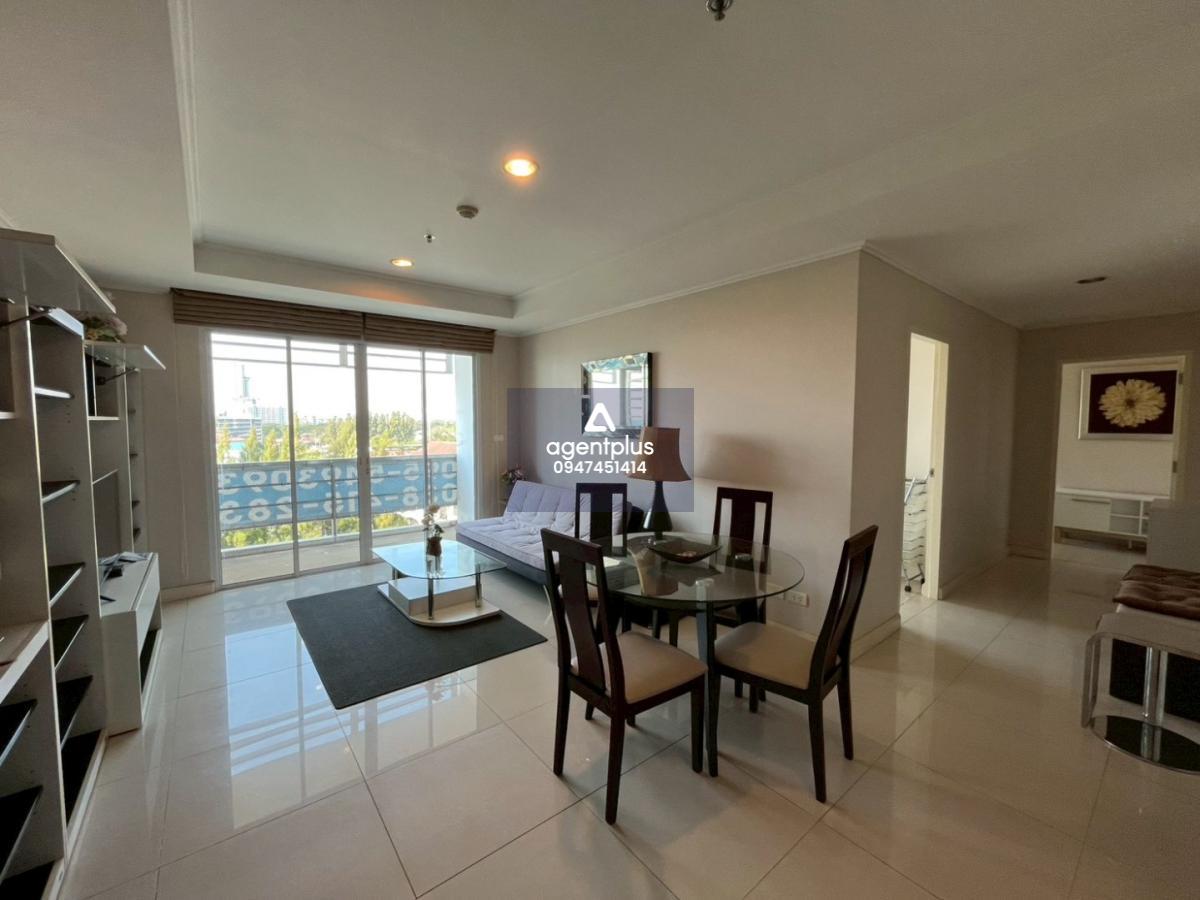 ขาย / ให้เช่า คอนโดหรู Pine Shores – พื้นที่ใหญ่ ติดทะเล