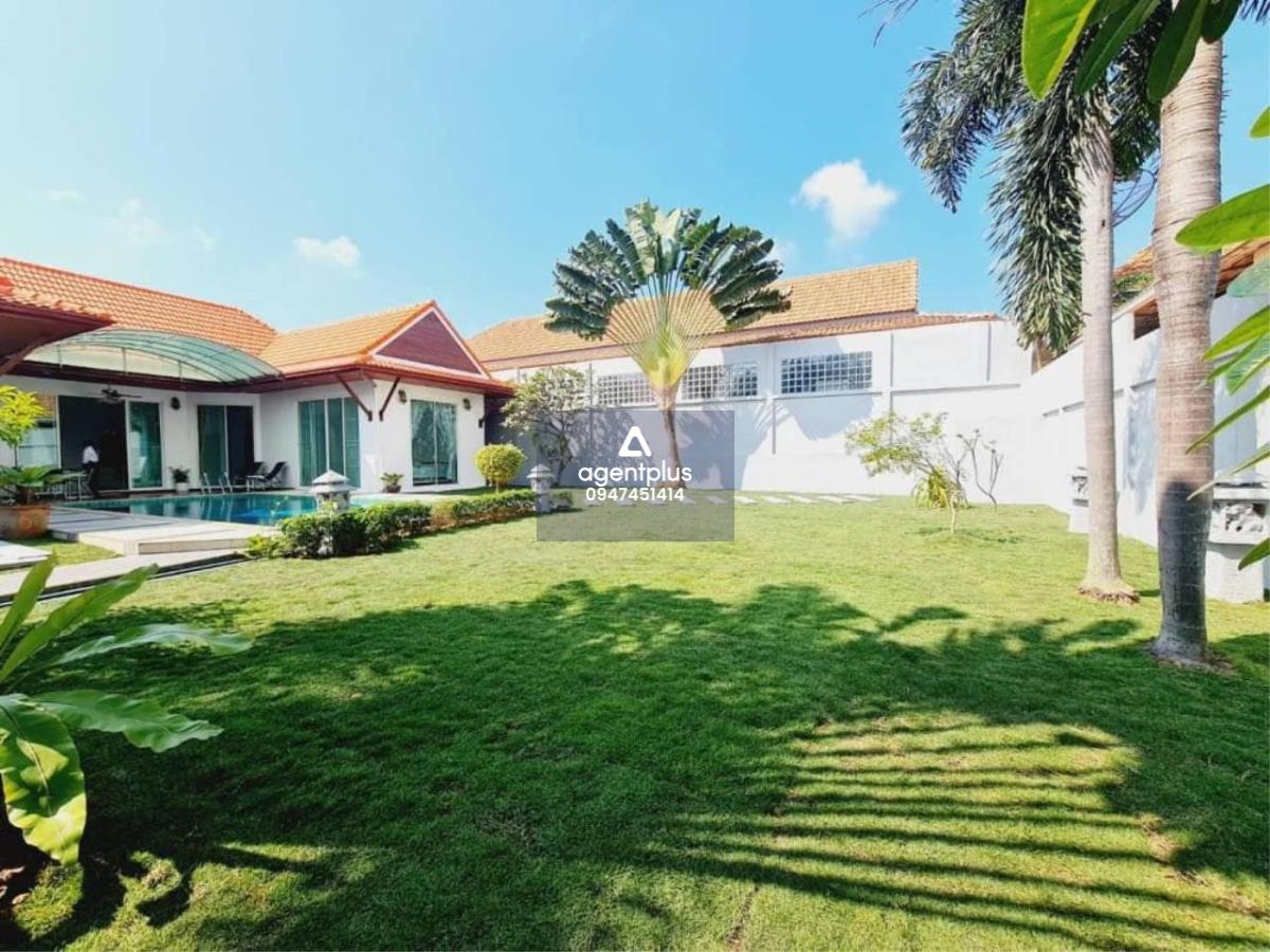 ขายพูลวิลล่าพร้อมสระว่ายน้ำขนาดใหญ่  สามารถเช่าพูลวิลล่า ซอยเขาตาโล พัทยา