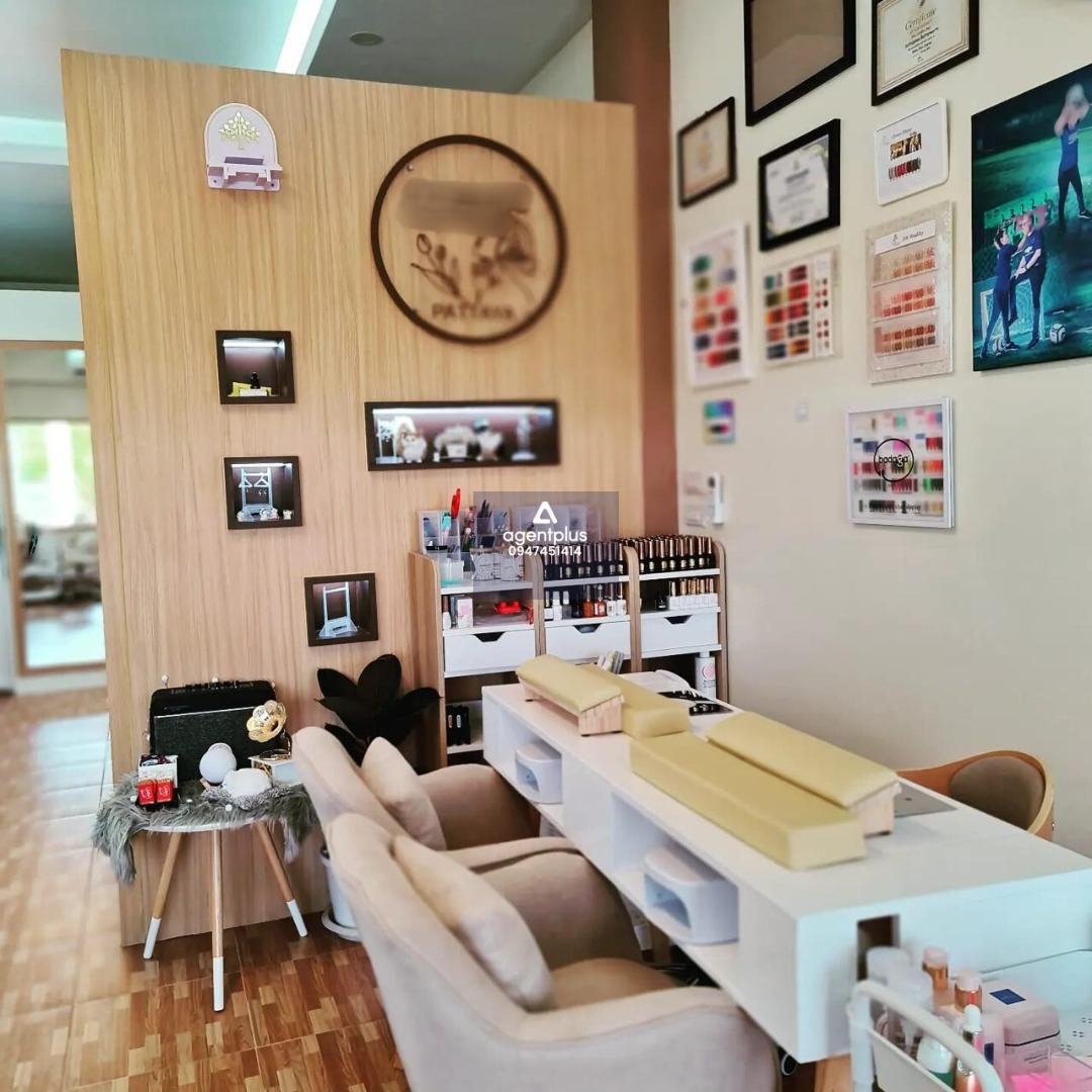 ขายด่วน อาคารพานิชย์ตกแต่ง 100% รีโนเวทใหม่ทั้งหมด พร้อมเข้าอยู่ ซอยสยาม ชลบุรี