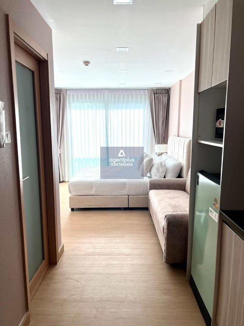 ขายคอนโด ลากูน่าเบย์ เขาพระตำหนัก 5ทำเลดี:  • ใกล้ชายหาดเพียง 200 เมตร เดินลงหาดได้ใน 5 นาที