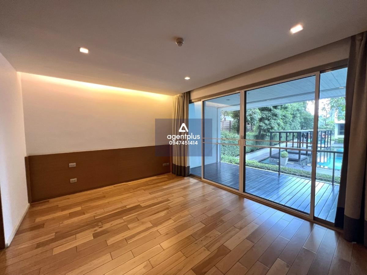 *ขาย Penthouse Duplex ขนาดใหญ่ - ตึกเลี้ยงสัตว์ได้ ไฟคัส เลนสุขุมวิท 44/1 กรุงเทพฯ