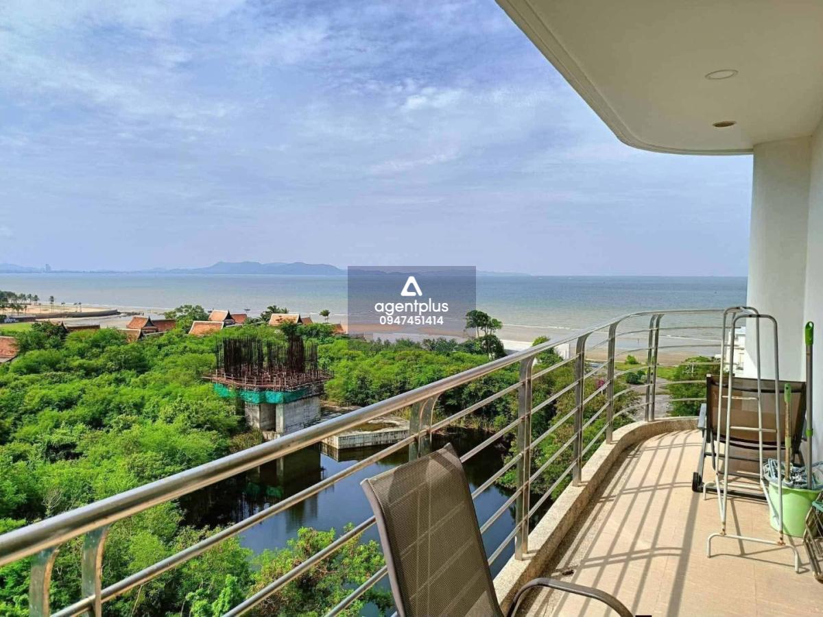 คอนโด La Royale Beach วิวทะเล พร้อมเข้าอยู่