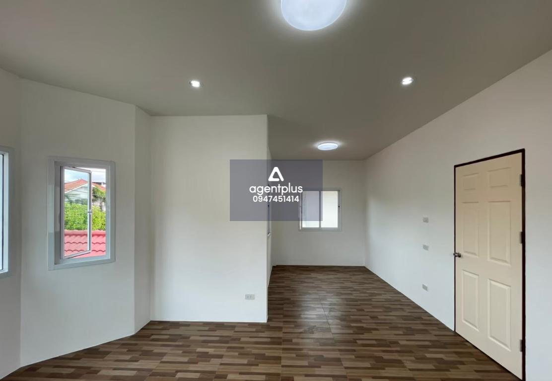 ขายบ้านเดี่ยว 2 ชั้น รีโนเวทแล้ว โครงการเปรมวรา ชลบุรี ทำเลดีในแหล่งชุมชน เดินทางเข้า-ออกสะดวก