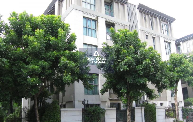 ขาย อาคารชุด คอนโด  เมซอง การ์เด้น