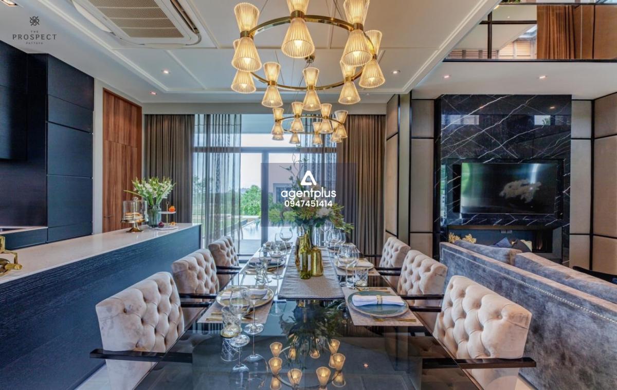 Luxury Pool Villas สไตล์ Modern with tropical mood & tone โครงการใหม่เอี่ยม ดีไซน์หรู ที่คุณควรลงทุนและอยู่อาศัย ในพัทยา