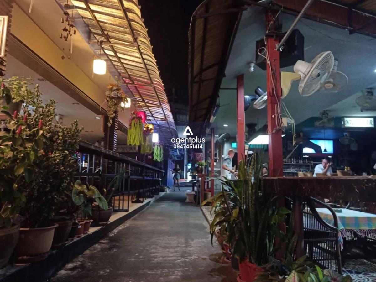 ด่วน!! เซ้งบาร์-นั่งดื่ม  📍พัทยา-อรุโนทัย