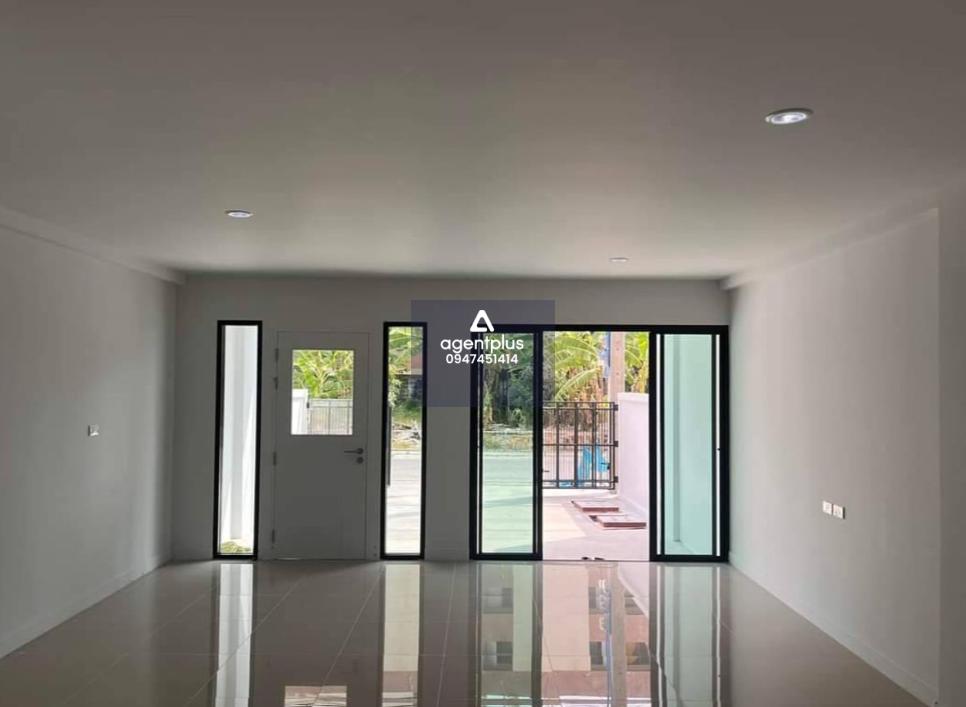 เจ้าของ ขาย/เช่า เอง โฮมออฟฟิศใหม่ พร้อมอยู่ ใช้งานได้เลย ไม่ต้องรอ ระยะเดิน 300ม.ถึง BTS แบริ่ง