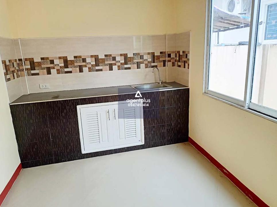 ทาวน์เฮ้าส์ โครงการชวนฝัน 3 ปลวกแดง ทำเลติดถนนเรืองรองรุ่งโรจน์