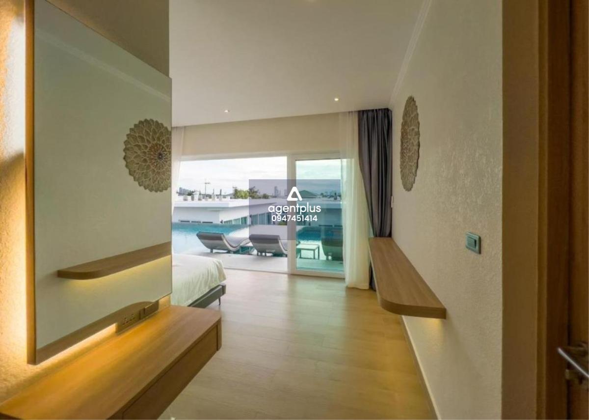 ขายวิลล่า - พูลวิลล่าส่วนตัวสุดหรูหราใหม่ ตั้งอยู่ในหนึ่งในที่ดินที่ได้รับความนิยมมากที่สุดในเมืองพัทยา