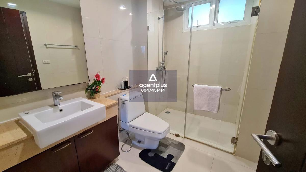 ให้เช่าอพาร์ตเมนต์หรู 2ห้องนอน Piyathip Place สุขุมวิท39 โลเคชั่นดี ใจกลางกรุงเทพฯ