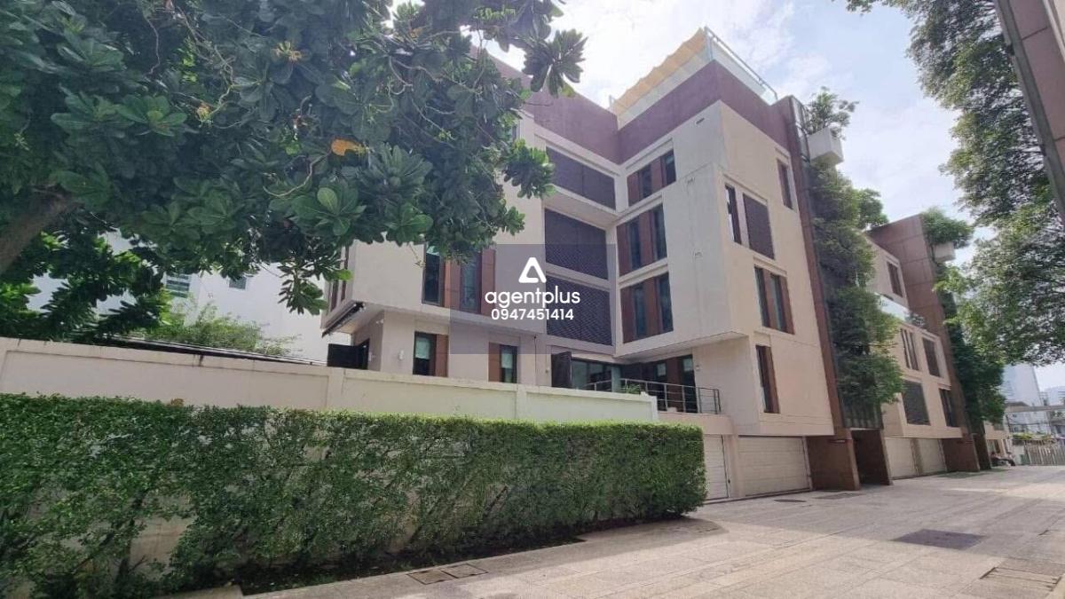 คอนโดลักษณ์สาธร 