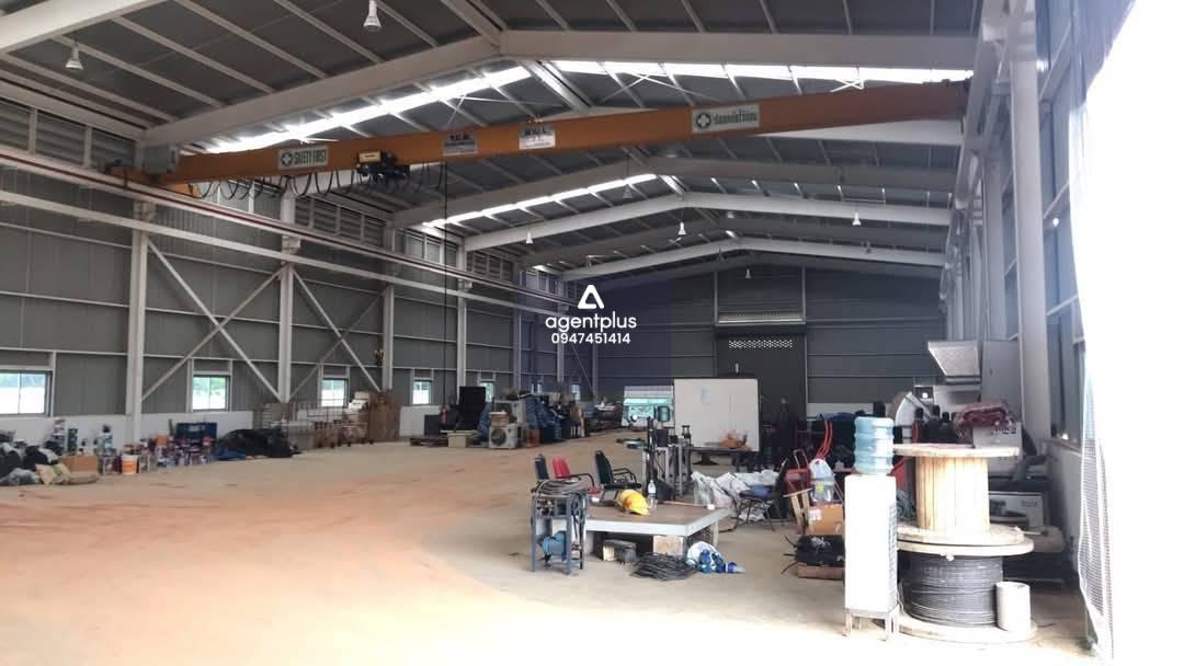 ขายโรงงานพร้อมสิ่งปลูกสร้างครบวงจร บนเนื้อที่ขนาดใหญ่ 11-3-96 ไร่ (เกือบ 12 ไร่) หนองขาม ศรีราชา ชลบุรี เหมาะขยายฐานการผลิต โลจิสติกส์ในเขตเศรษฐกิจพิเศษภาคตะวันออก (EEC)