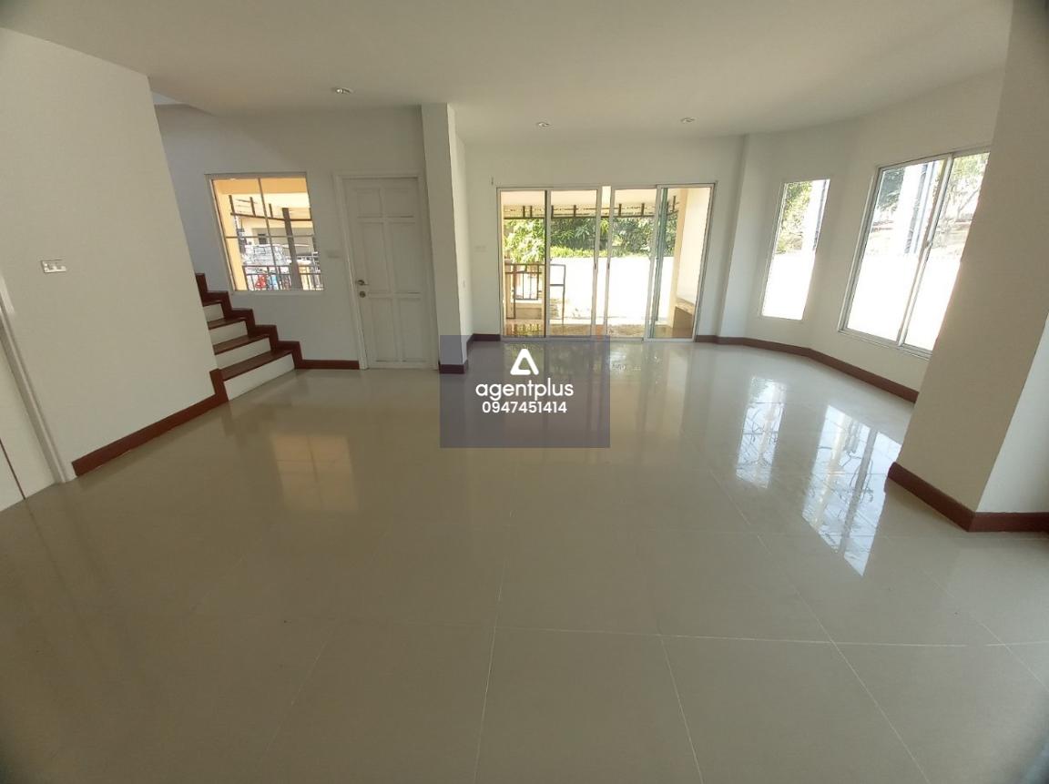 ขายบ้านเดี่ยว โครงการร่มรื่นกรีนพาร์ค วังน้อย ปรับปรุงใหม่ บ้านเดี่ยว 2 ชั้น ทำเลดี เดินทางเข้า-ออกสะดวก ติดถนนชุมชนบ้านหัวคลอง