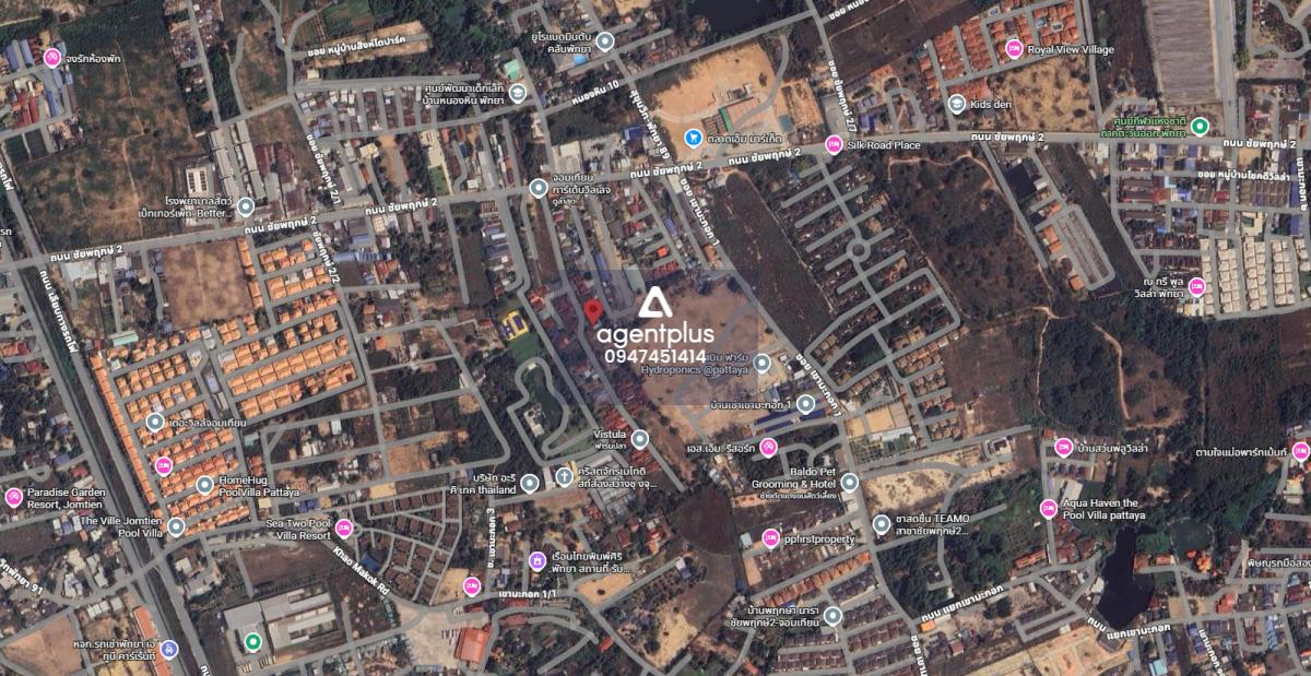 ที่ดินอยู่ในโครงการจอมเทียนการ์เด้น ชัยพฤกษ์ 2/3 ตรงข้ามเซเว่นใหญ่ ใกล้ทะเลจอมเทียนเพียง 3 กิโลเมตรเท่านั้น