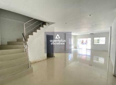 ทาวน์เฮ้าส์ราคาดี! ฟังก์ชันครบ คุ้มสุดในโซนนี้อากาศโปร่งสบาย เหมาะกับครอบครัว