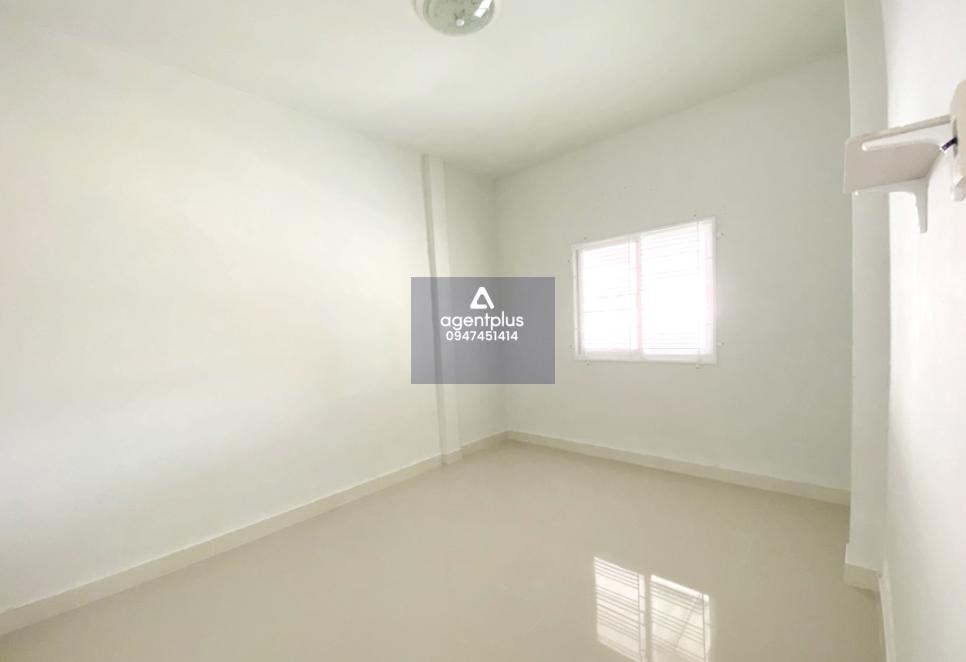 ทาวน์เฮ้าส์ โครงการชนากาญจน์ 4 เมืองระยอง ทาวน์เฮ้าส์ชั้นเดียว ทำเลดีใกล้ถนนสุขุมวิท (ทล.3) การคมนาคมสะดวก สาธารณูปโภคพื้นฐานครบ