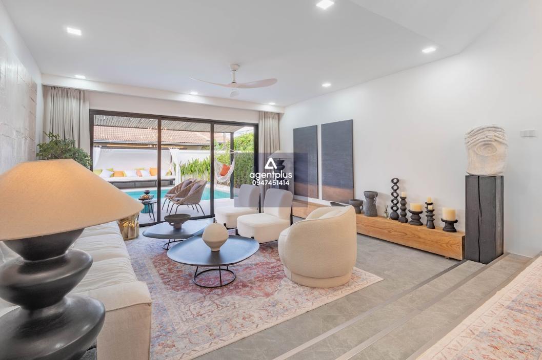 ขาย วิลล่าดีไซน์ พร้อมสระว่ายน้ำใน พัทยา