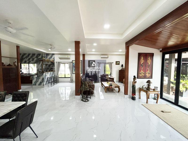 *พูลวิลล่ารีโนเวทใหม่ สวยพร้อมอยู่ พร้อมสวนและดีไซน์ทันสมัย ห้วยใหญ่ พัทยา