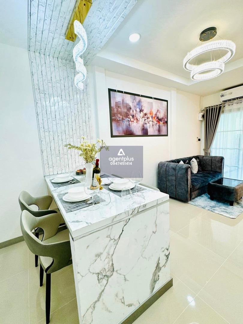 ทาวเฮาส์ใกล้ทะเลพัทยาใต้ 