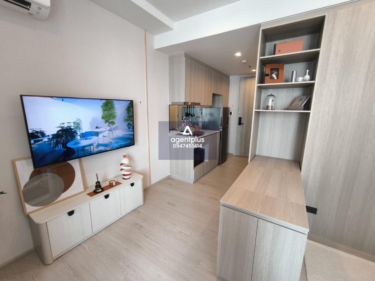 ขายคอนโด เรฟเฟอเรนซ์ สาทร-วงเวียนใหญ่  คอนโดหรูแต่งครบ ใกล้ BTS วงเวียนใหญ่ เพียง 130 เมตร เดินทางเข้าเมืองสาทรง่าย