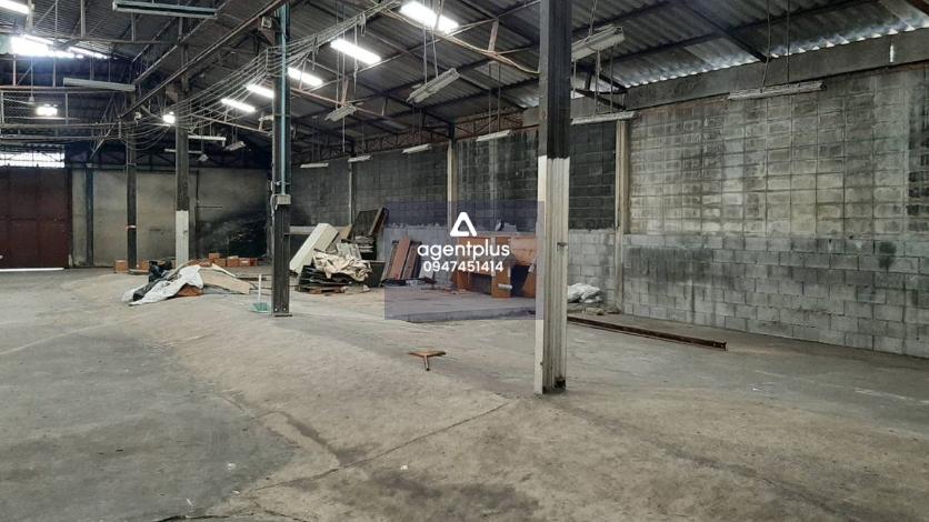 ให้เช่าโกดัง พระราม 2 ติดถนนใหญ่ พระราม 2-สุขสวัสดิ์