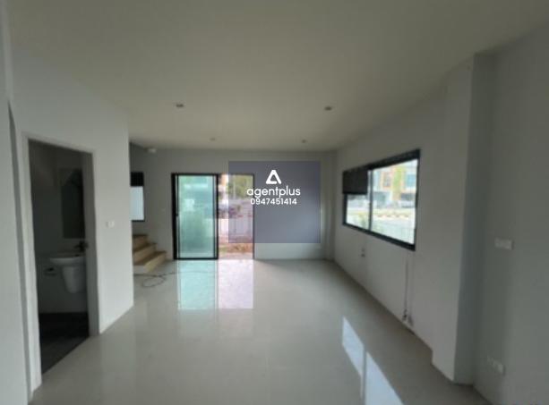 ขาย ทาวน์เฮ้าส์ โครงการ สิรารมย์ พลัส บางนา