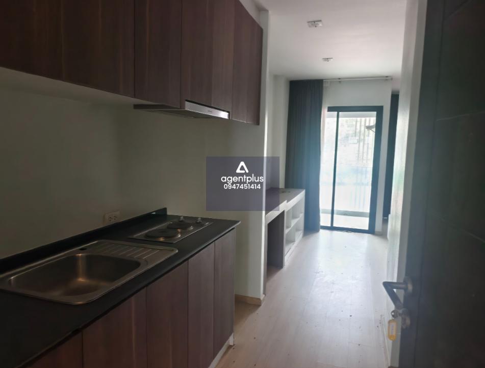 คอนโดมิเนียม โครงการเดอะ ไนท์ คอนโดเทล โครงการทำเลดีโซนเชิงทะเล การเดินทางสะดวกห่างจากถนนศรีสุนทรเพียง 210 เมตร