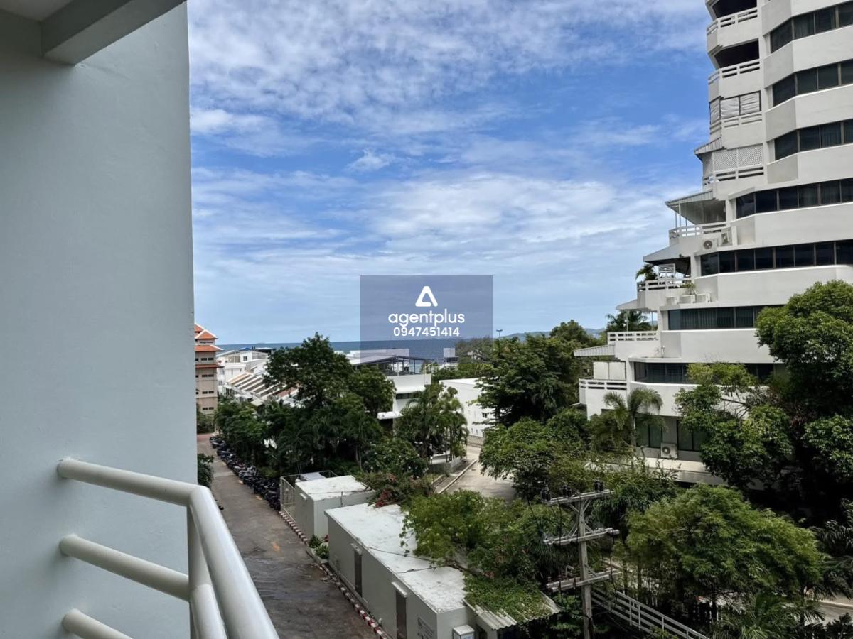 ขายคอนโด วิวทะเล 5C ตกแต่งครบ ทำเลดีในโซนจอมเทียน วิวเห็นทะเล