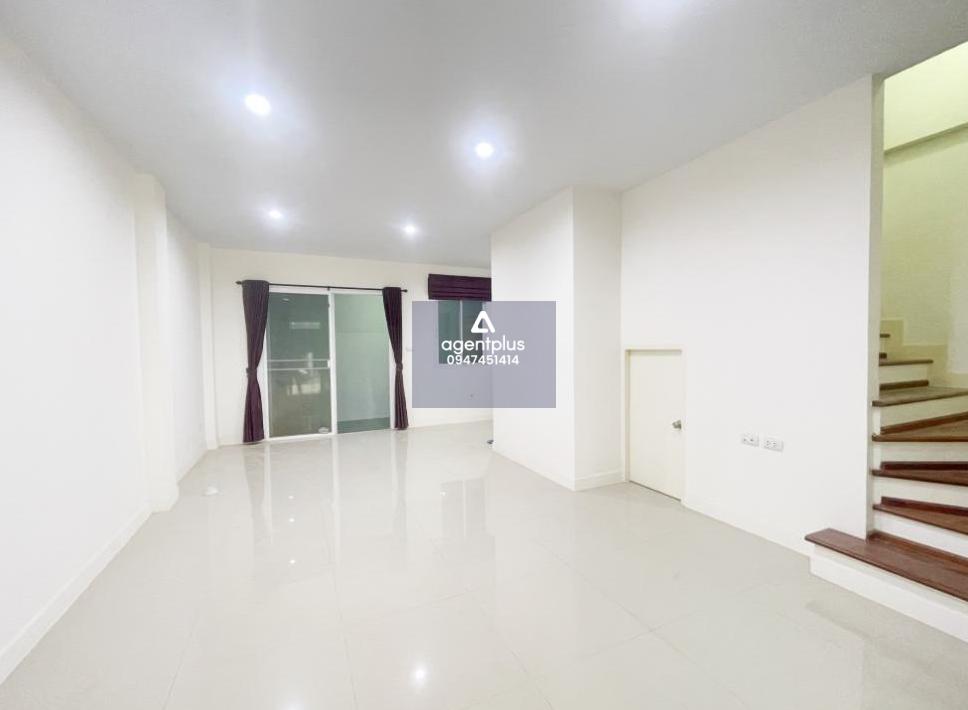 *ขายทาวน์โฮม 3 ชั้น วิชั่น สมาร์ท ไลฟ์ (สถานีรถไฟฟ้าบางพลู-รัตนาธิเบศร์) ขายพร้อมผู้เช่า 12,000 ต่อเดือน