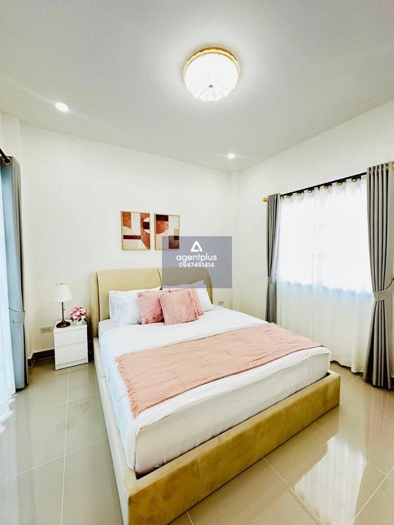 บ้านพูลวิลล่าราคาพิเศษ บ้านสวยพร้อมเข้าอยู่ บ้านสวยในโครงการ หมู่บ้านรัตนากรวิลเลจ 18 หนองปรือ พัทยา