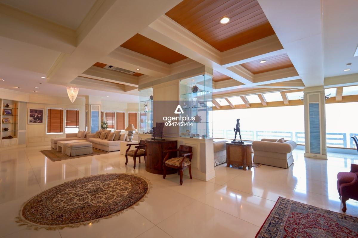 ให้เช่าเพนเฮาส์สุดหรู วิวทะเลแบบพาโนรามา พร้อมเข้าอยู่ พัทยา