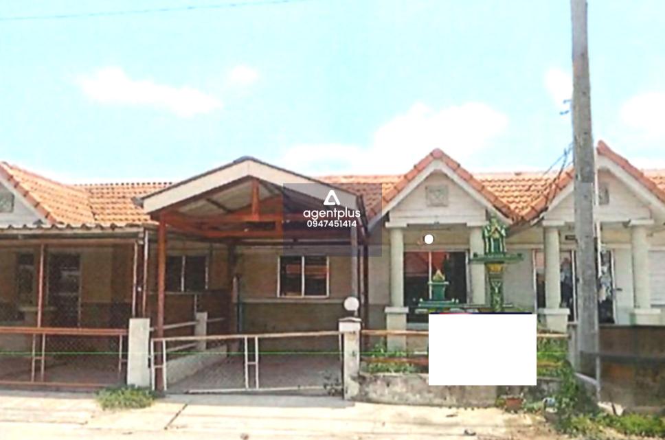 ทาวน์เฮ้าส์ โครงการบ้านสวนน้ำใส 4 พนมสารคาม ทาวน์เฮ้าส์ชั้นเดียว ทำเลดี การคมนาคมสะดวก ติดถนนใหญ่