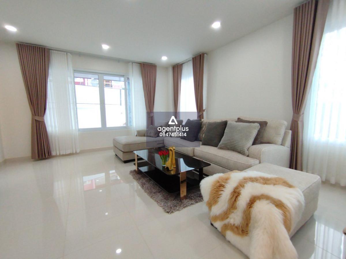 ขายพูลวิลล่า ขอบอ่างมาบประชัน โป่ง พัทยา