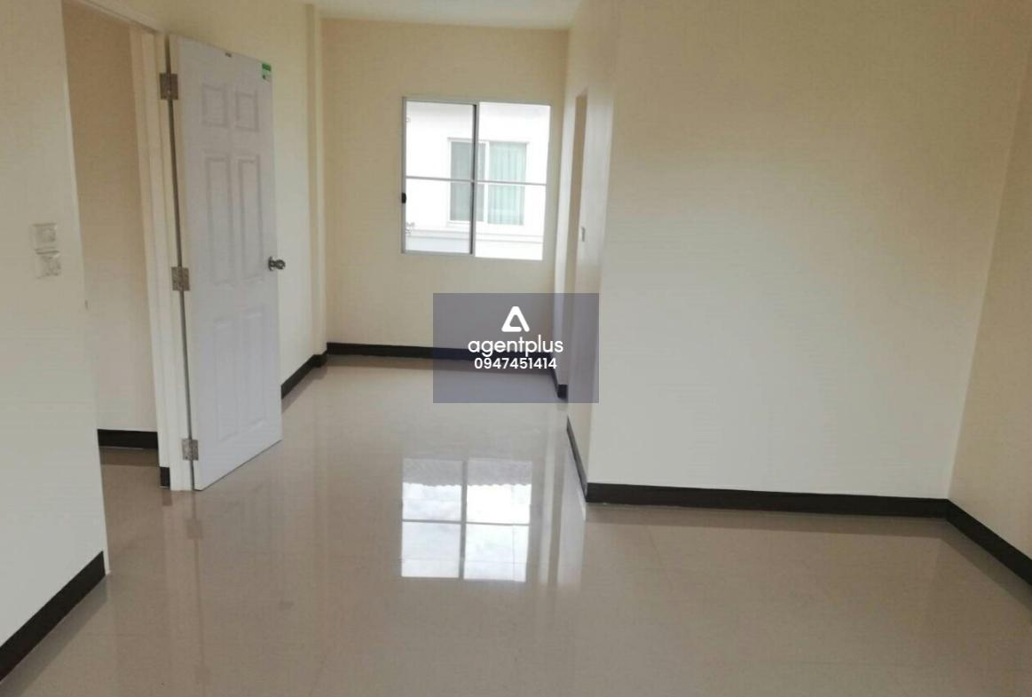 บ้านเดี่ยว 2 ช้้น ทำเลศักยภาพบนถนนศักยภาพ การคมนาคมสะดวกสบาย ติดถนนใหญ่สายหลัก โครงการบ้านชัยพฤกษ์ รังสิต คลอง 4