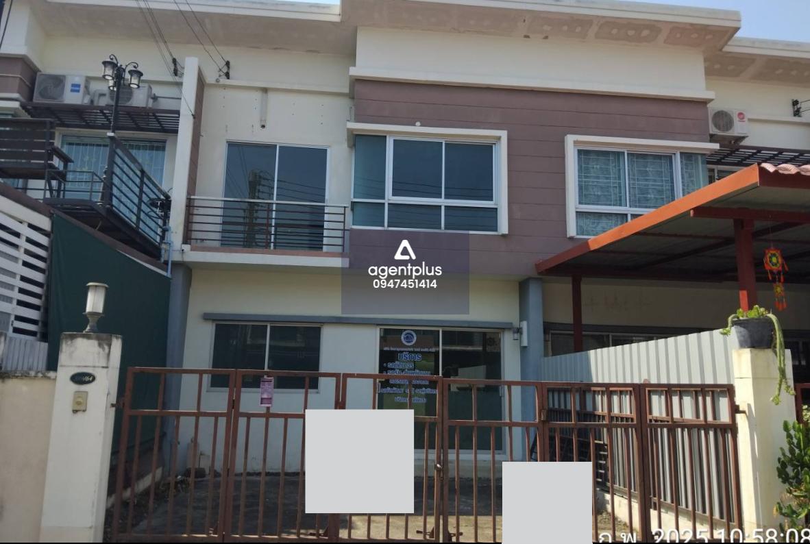 ทาวน์เฮ้าส์ 2 ชั้น หมู่บ้านศุภาลัย โนโววิลล์ (กรุงเทพ–ปทุมธานี)