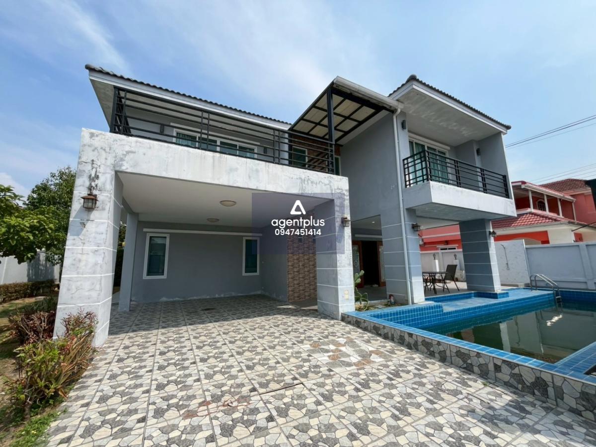 ขายบ้านเดียวรีโนเวทใหม่ พร้อมสระว่ายน้าส่วนตัว 104 ตารางวา วิวพอยท์วิลเลจ จอมเทียน