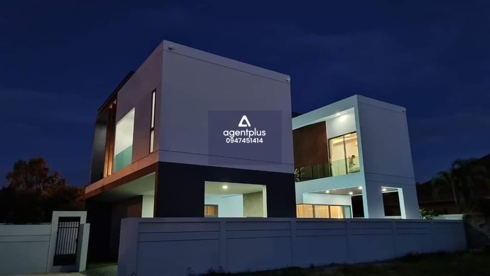 ขาย บ้านพูลวิลล่า 2 ชั้น