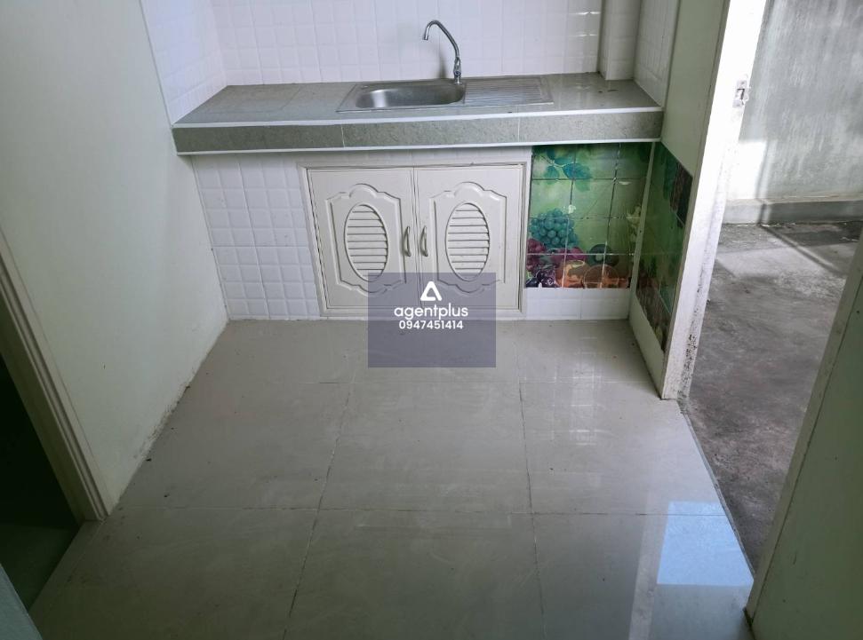 ทาวน์เฮ้าส์ โครงการปันสุข 2 ปลวกแดง ซ.แม่น้ำคู้ 4 ถ.นิคมพัฒนา-ปลวกแดง (ทล.3191)