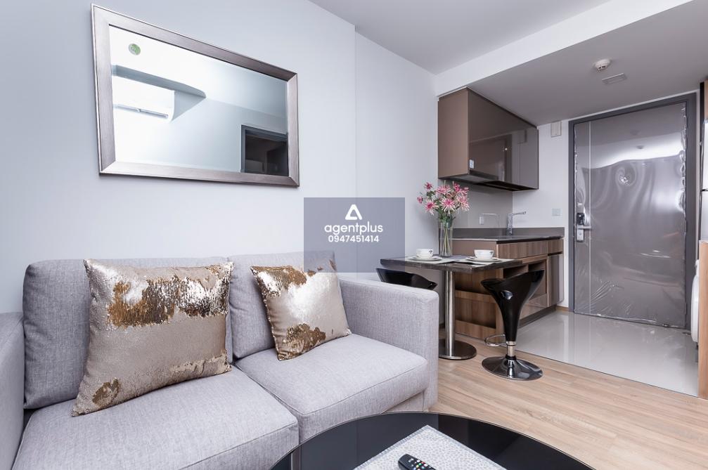 คอนโดพร้อมอยู่ ทากะ เฮาส์ ใกล้ BTS เอกมัย