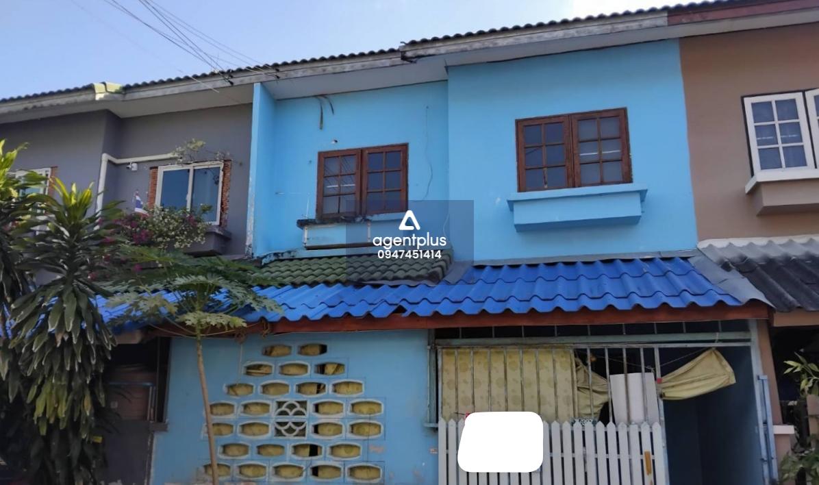ทาวน์เฮ้าส์ 2 ชั้น หมู่บ้าน นริศรา รังสิต-คลอง 11 ถนนรังสิต-นครนายก