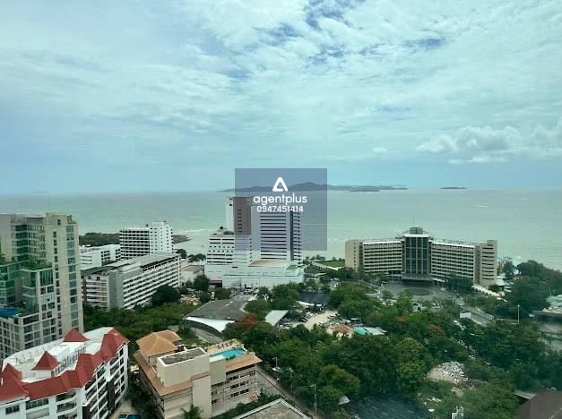 Sky Residence Condo Phathamnak 