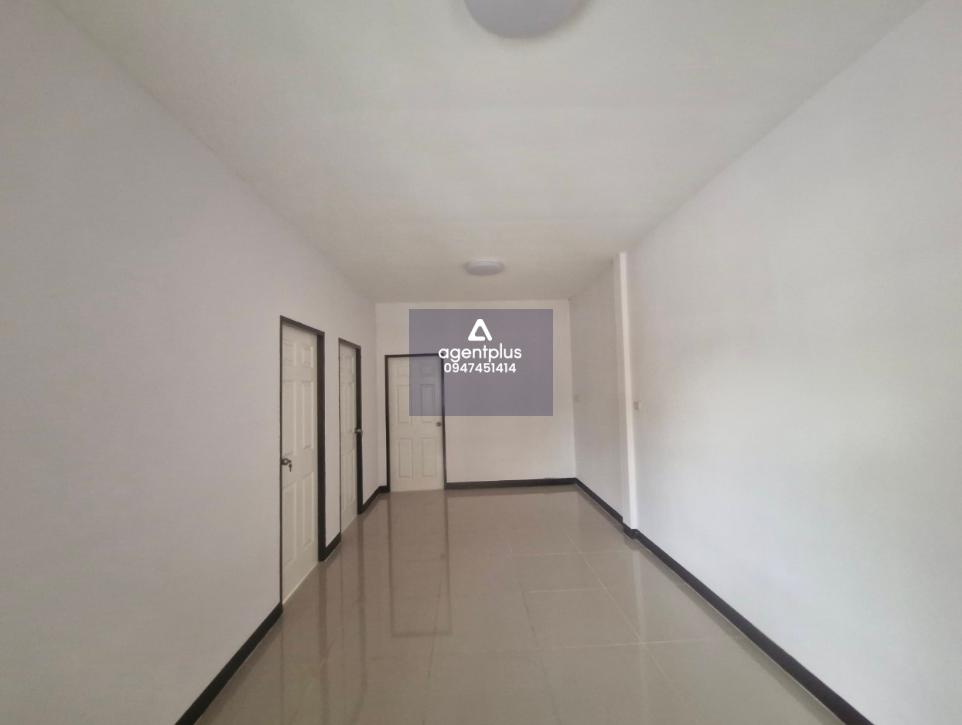 บ้านเดี่ยว โครงการปาล์มวิลล่า เฟส 2 ปรับปรุงใหม่ อยู่ในแหล่งชุมชน การคมนาคมสะวก สาธารณูปโภคพื้นฐานครบ