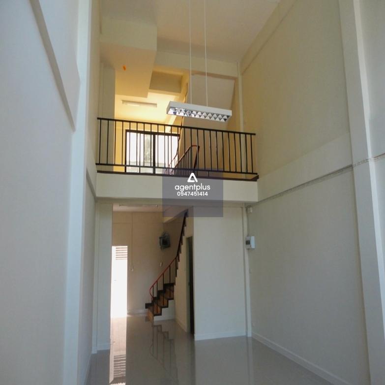 ขายอาคารพาณิชย์ 3 ชั้น พร้อมชั้นลอย จำนวน 1 คูหา บ้านอัมรินทร์นิเวศน์ 3 บางเขน ย่านสายไหม-พหลโยธิน เหมาะสำหรับโฮมออฟฟิศ