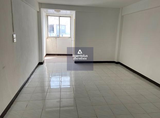 ขายคอนโดมิเนียม โครงการทำเลชุมชนขนาดใหญ่ที่เดินทางสะดวก สามารถเข้า-ออกได้ทั้งจากถนนลาดพร้าว