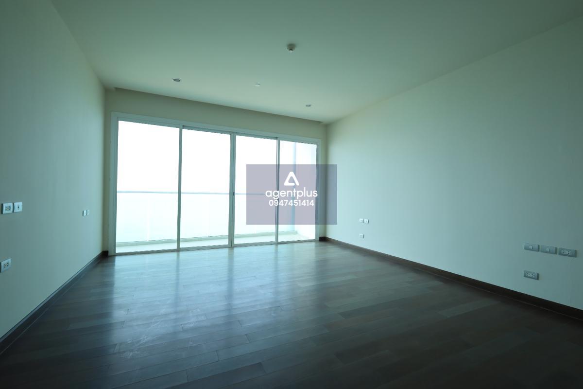 คอนโดวิวทะเล ชั้นสูง 2 ห้องนอน ขนาดพิเศษ 141.74 ตร.ม.