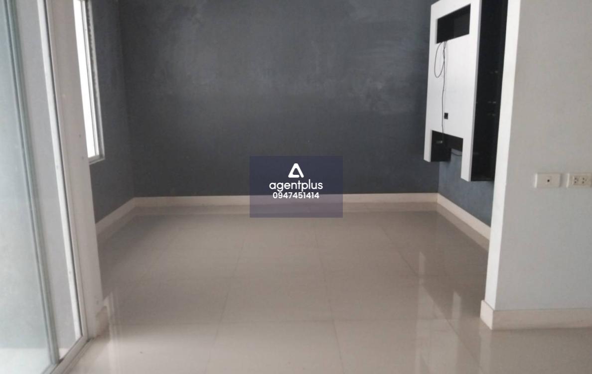 ขายทาวน์เฮาส์เปล่า 2 ชั้น หมู่บ้านเดอะคัลเลอร์ ดอนเมือง-สรงประภา รายล้อมไปด้วยหมู่บ้าน ตลาด อาคารพาณิชย์ และความก้าวหน้าทางอุตสาหกรรมที่ทันสมัย