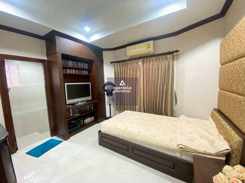 *ขาย/เช่าบ้านพร้อมสระว่ายน้ำส่วนตัว ถนนบุญสัมพันธ์ พัทยา